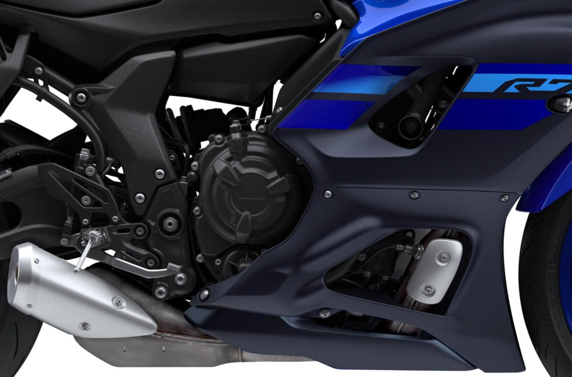 YZF-R7
