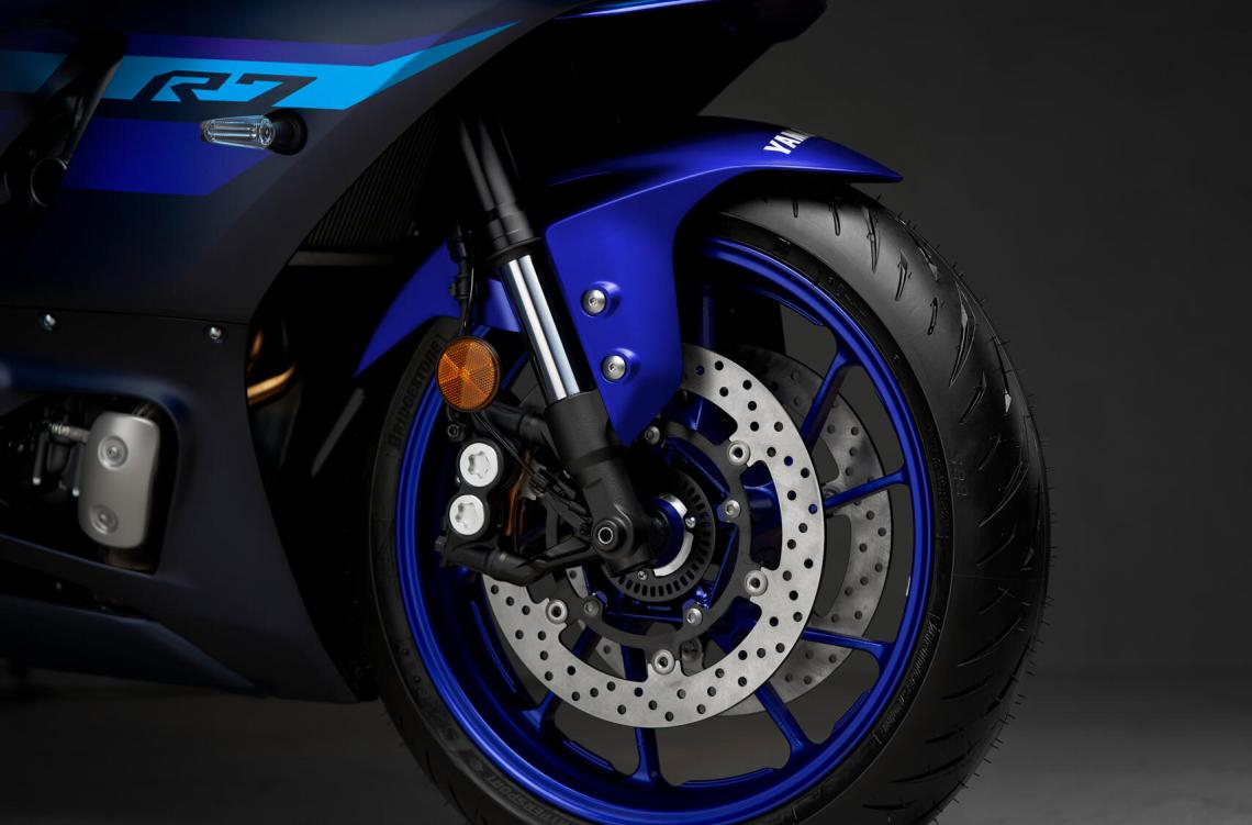 YZF-R7