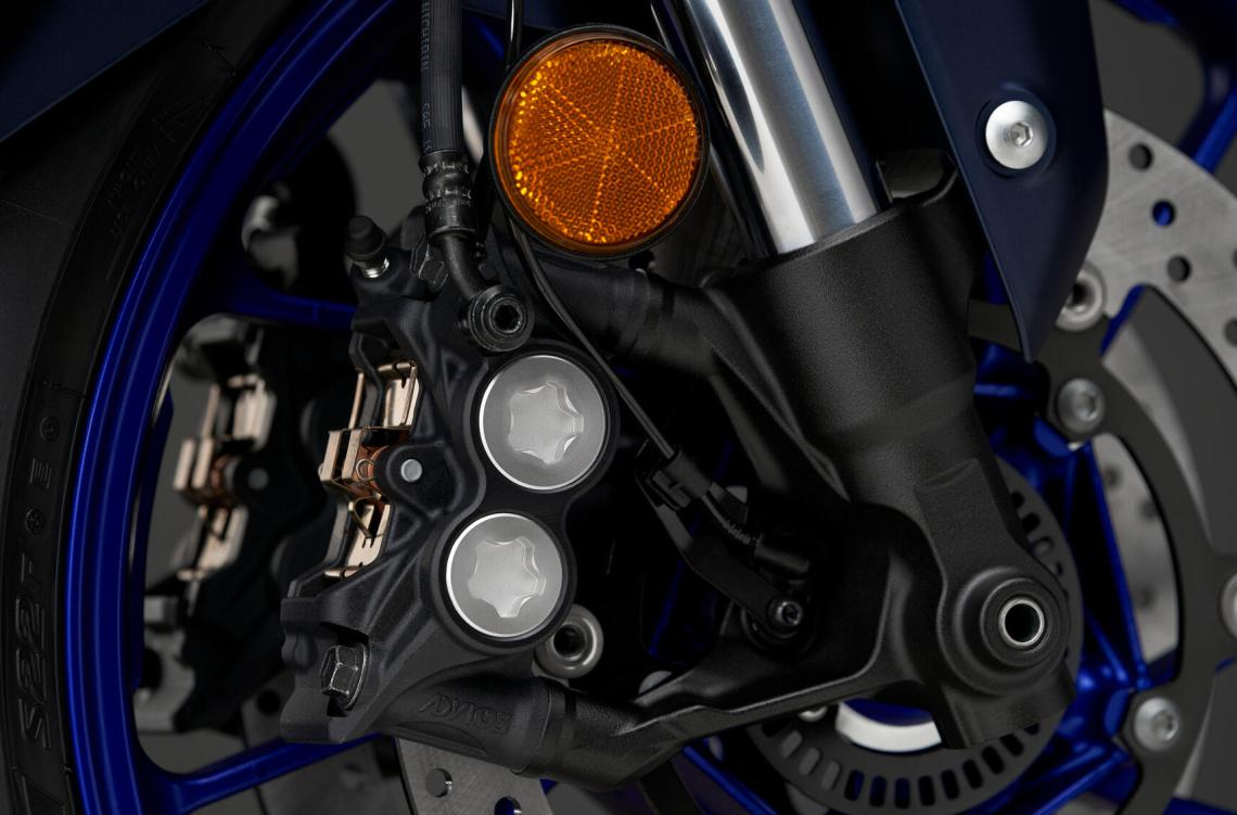 YZF-R7