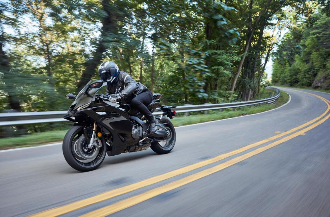 YZF-R9
