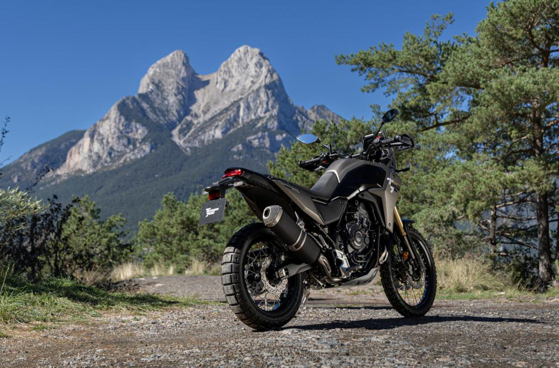 Tenere 700