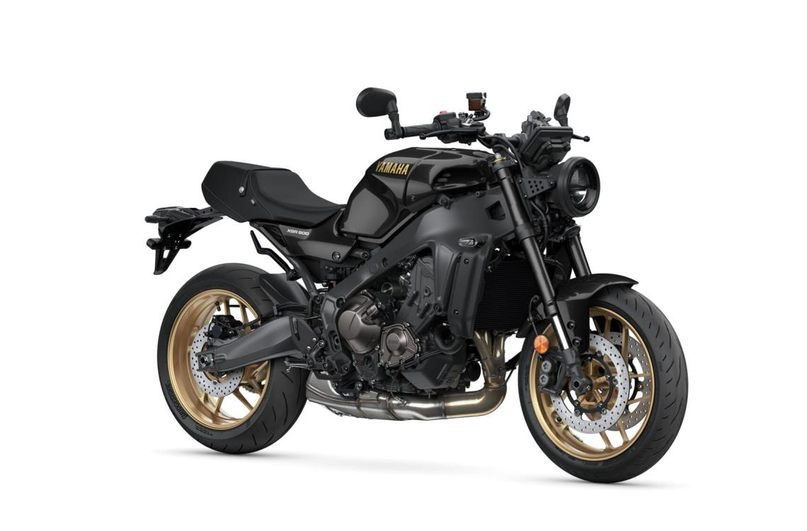 XSR900