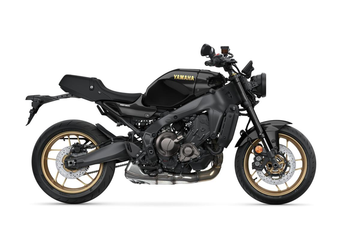 XSR900