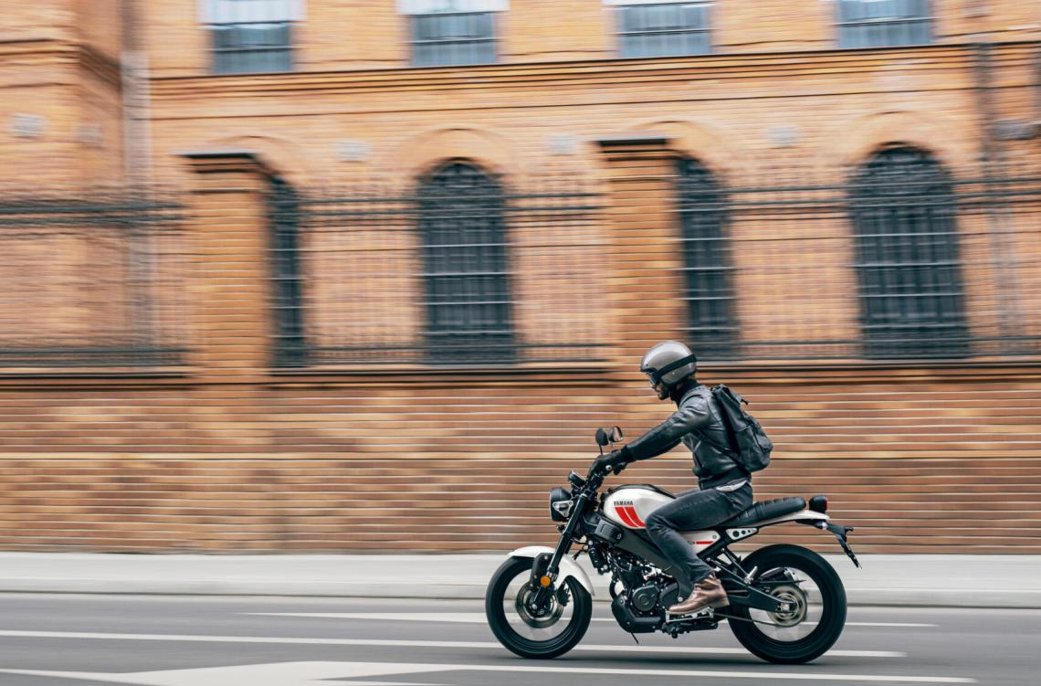 XSR125